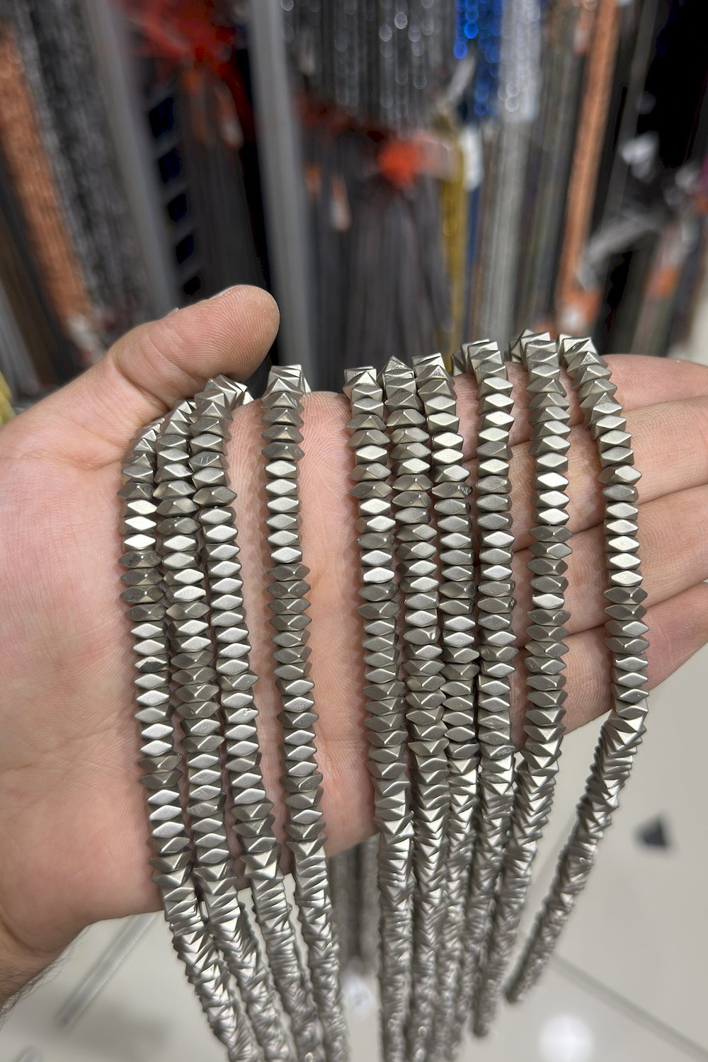 Hematit Taşı Rondela Kesim Mat Titanyum 6x3mm Doğal Taş Dizi