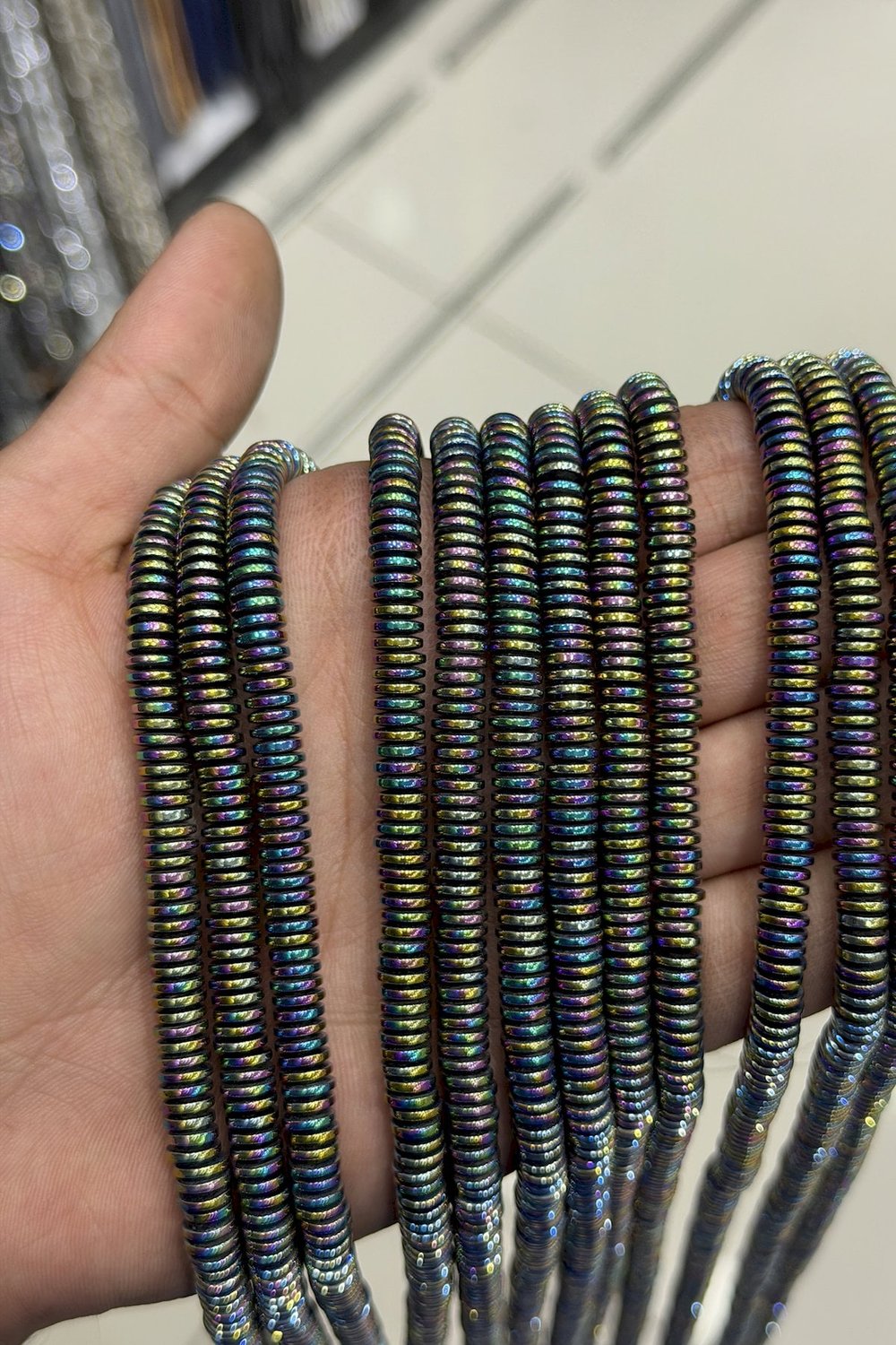 Hematit Taşı Rondela Kesim Parlak Gökkuşağı 6x1mm Doğal Taş Dizi