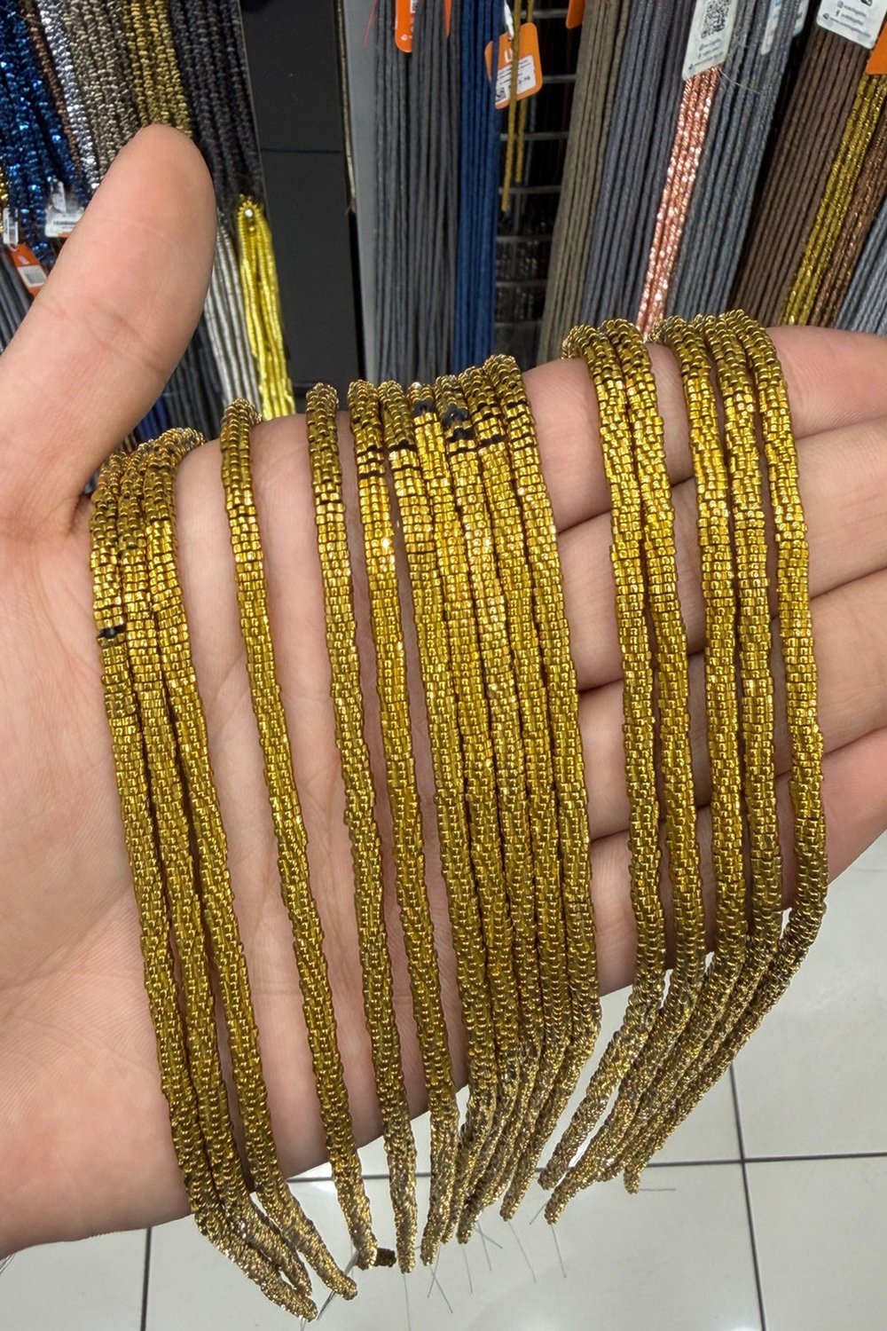 Hematit Taşı Rondela Kesim Parlak Gold 4x1mm Doğal Taş Dizi