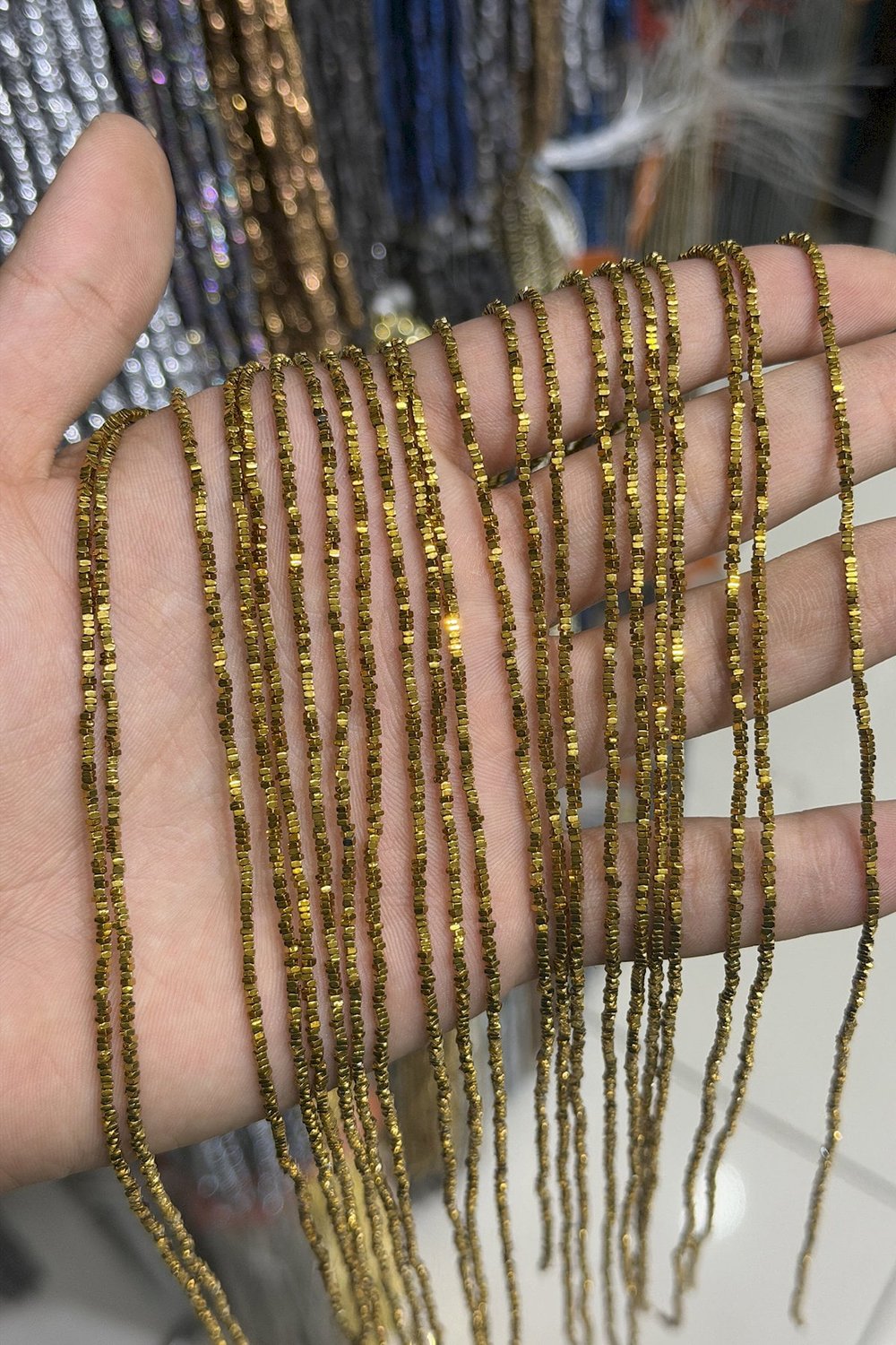 Hematit Taşı Rondela Kesim Parlak Gold 1x8mm Doğal Taş Dizi