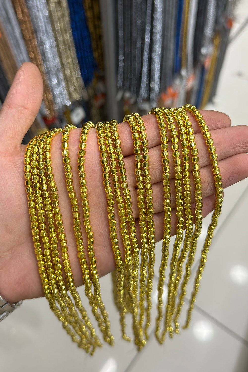 Hematit Taşı Silindir Kesim Altın Sarı 4x4mm Doğal Taş Dizi