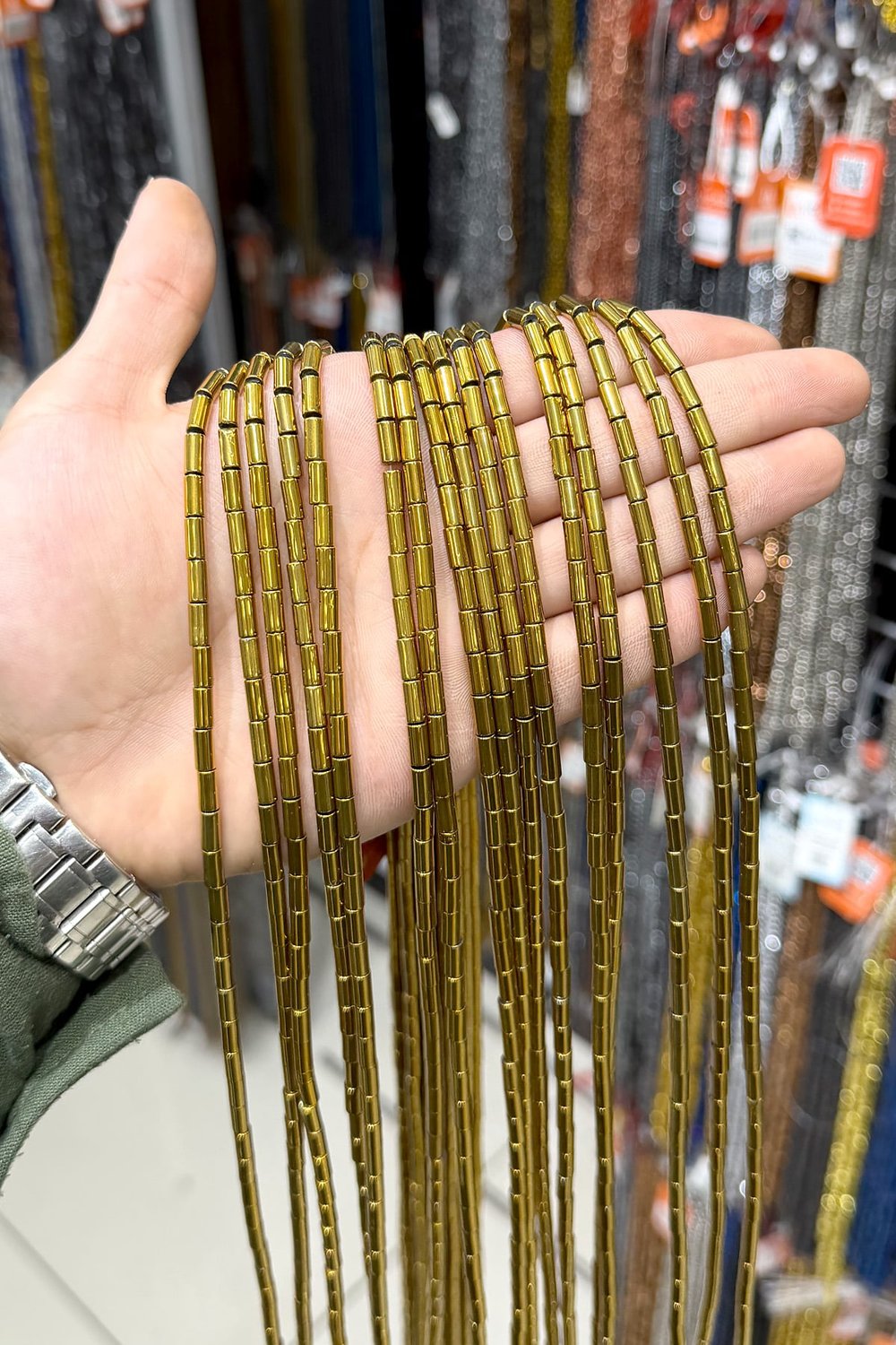 Hematit Taşı Silindir Kesim Parlak Gold 4x8mm Doğal Taş Dizi