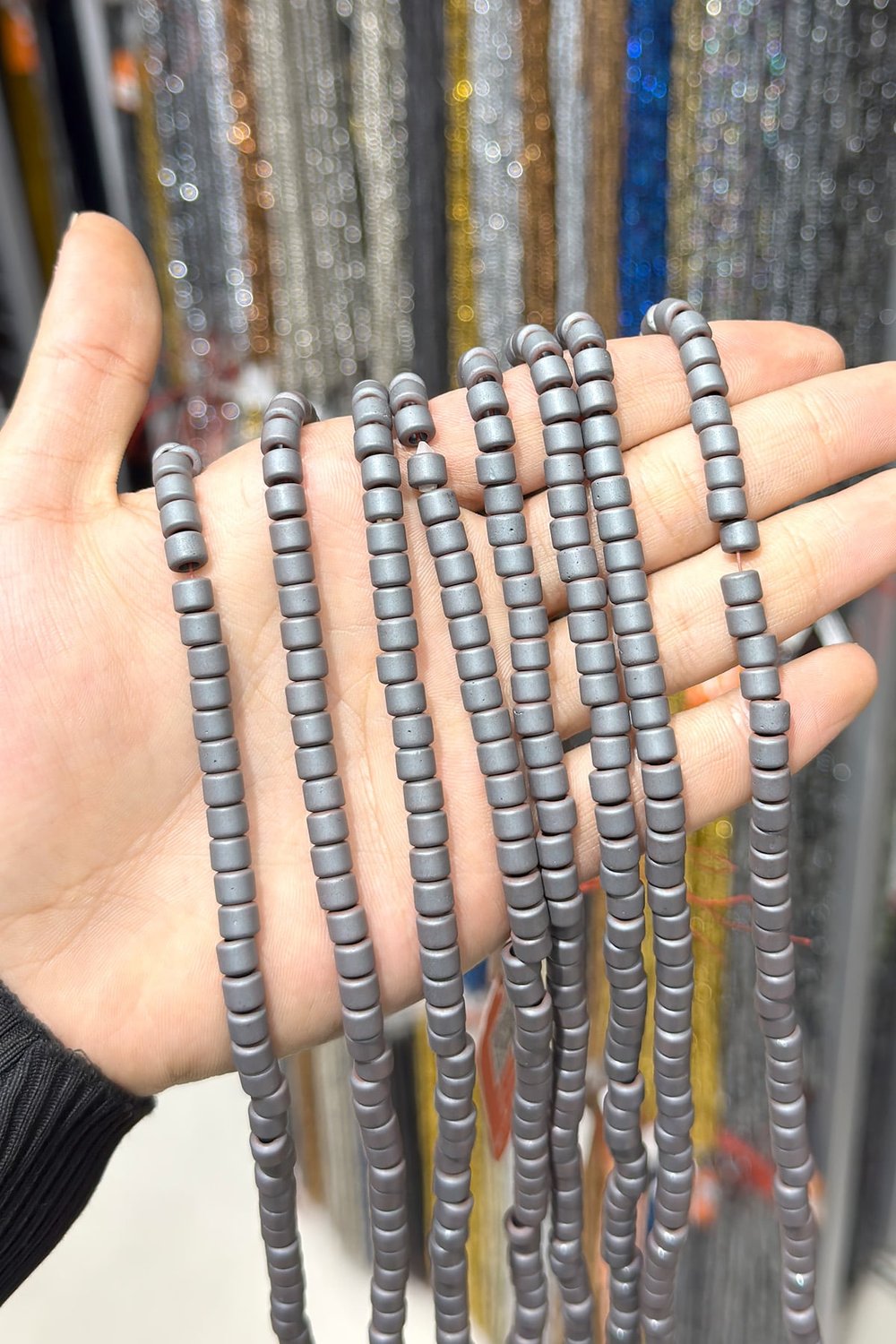 Hematit Taşı Silindir Kesim 6x5mm- Mat Gri Doğal Taş Dizi