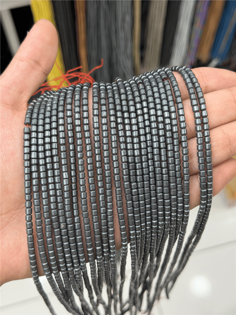 Hematit Taşı Silindir Kesim Mat Gri 3mm Doğal Taş Dizi