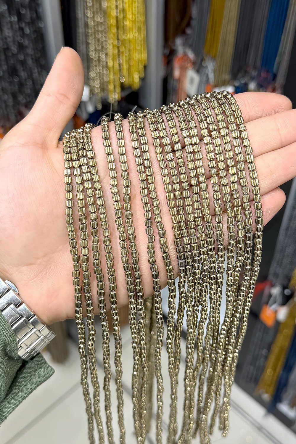 Hematit Taşı 4x4mm Silindir Kesim Doğal Taş Diziler