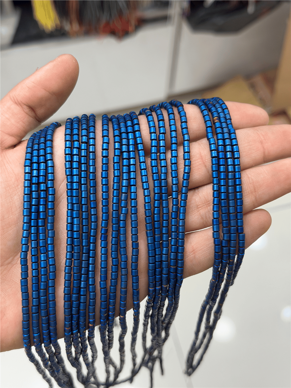 Hematit Taşı Silindir Kesim Mat Mavi 3mm Doğal Taş Dizi