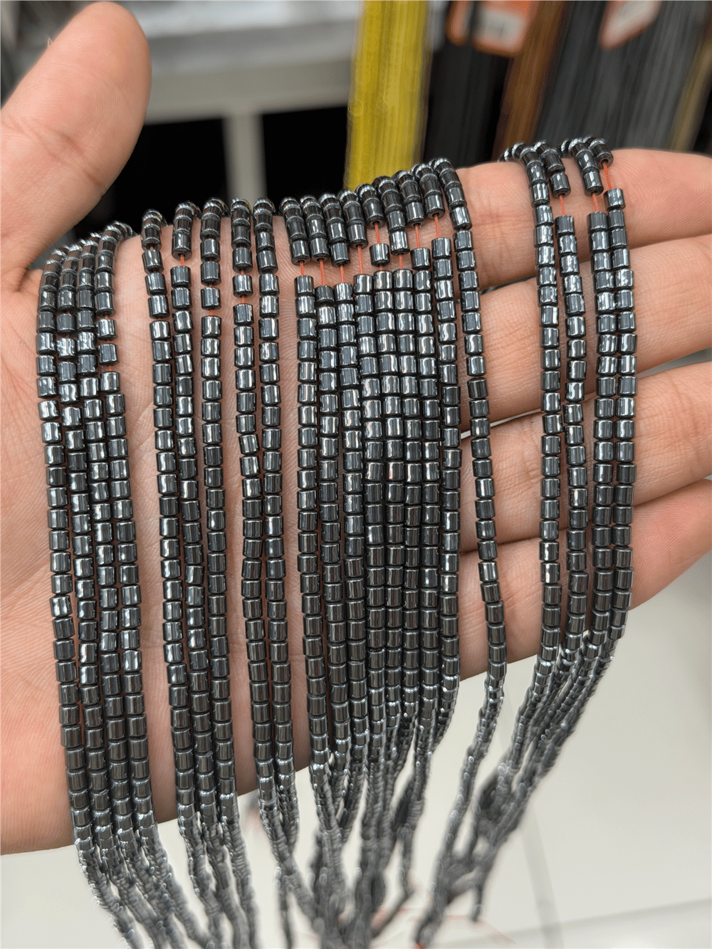 Hematit Taşı Silindir Kesim Parlak Füme 3mm Doğal Taş Dizi