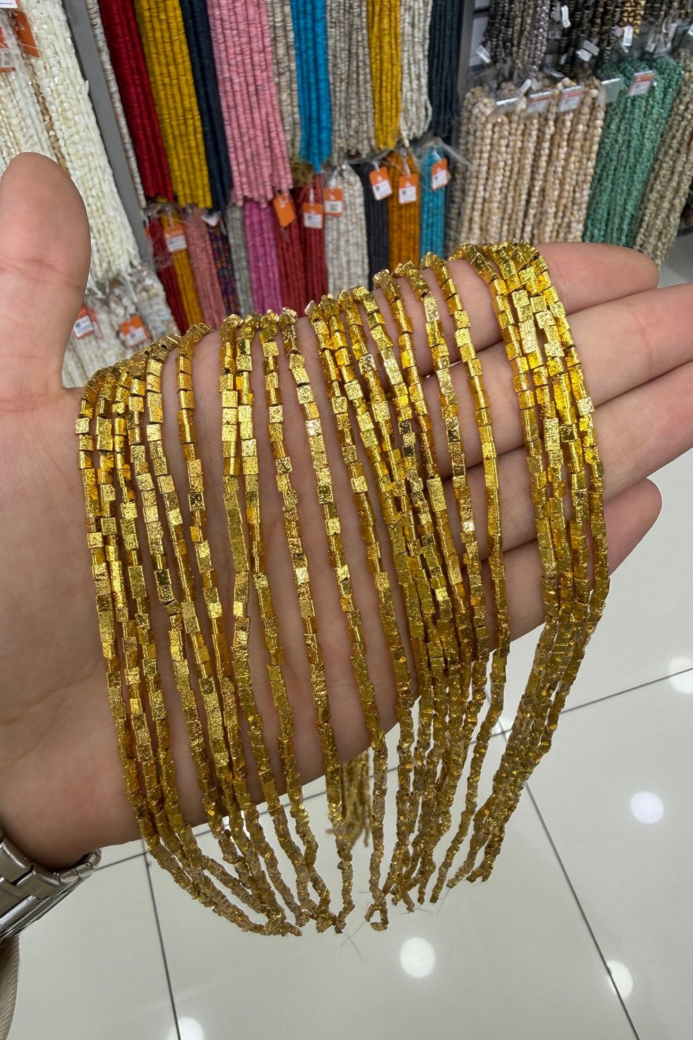 Hematit Taşı Üçgen Rondela Kesim Sarı 3x3mm Doğal Taş Dizi
