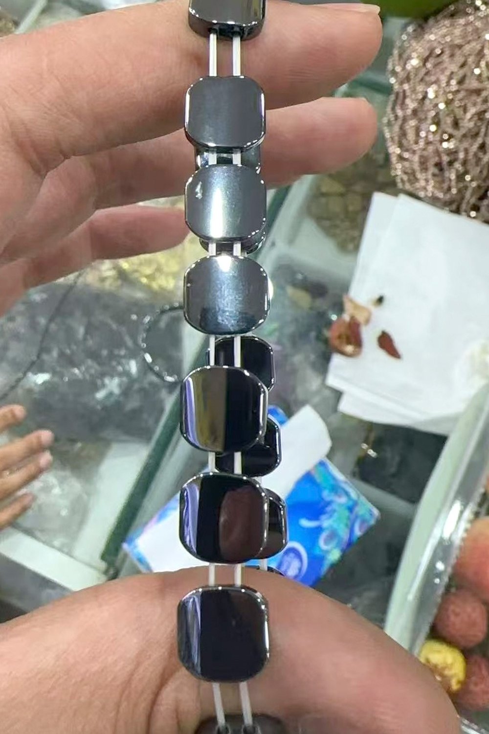 Hematit Taşı Yassı Kare Kesim 10x10mm- Mat Siyah Doğal Taş Dizi