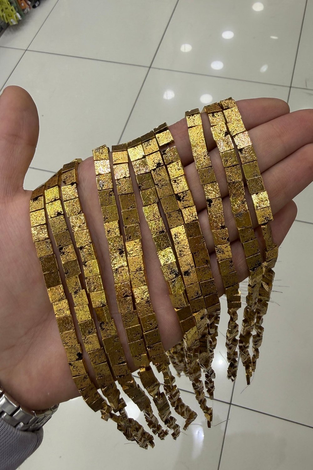 Hematit Taşı Yassı Kare Kesim 6x6mm-Pütürlü Antik Sarı Doğal Taş Dizi