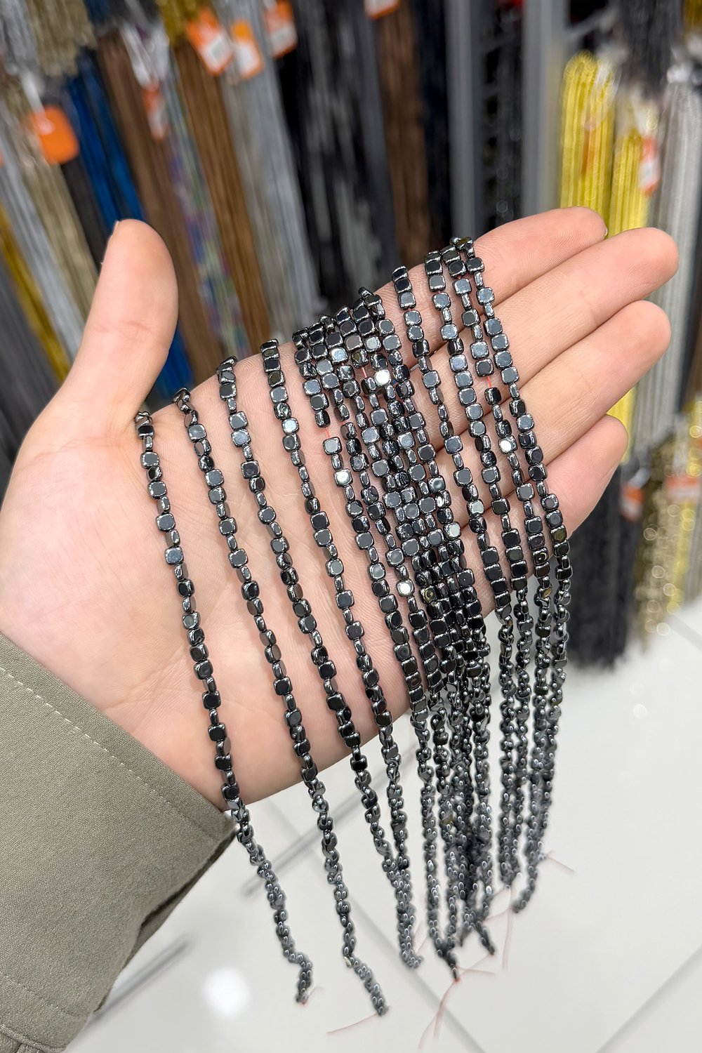 Hematit Taşı 4x4mm Yatsı Kare Kesim Doğal Taş Diziler