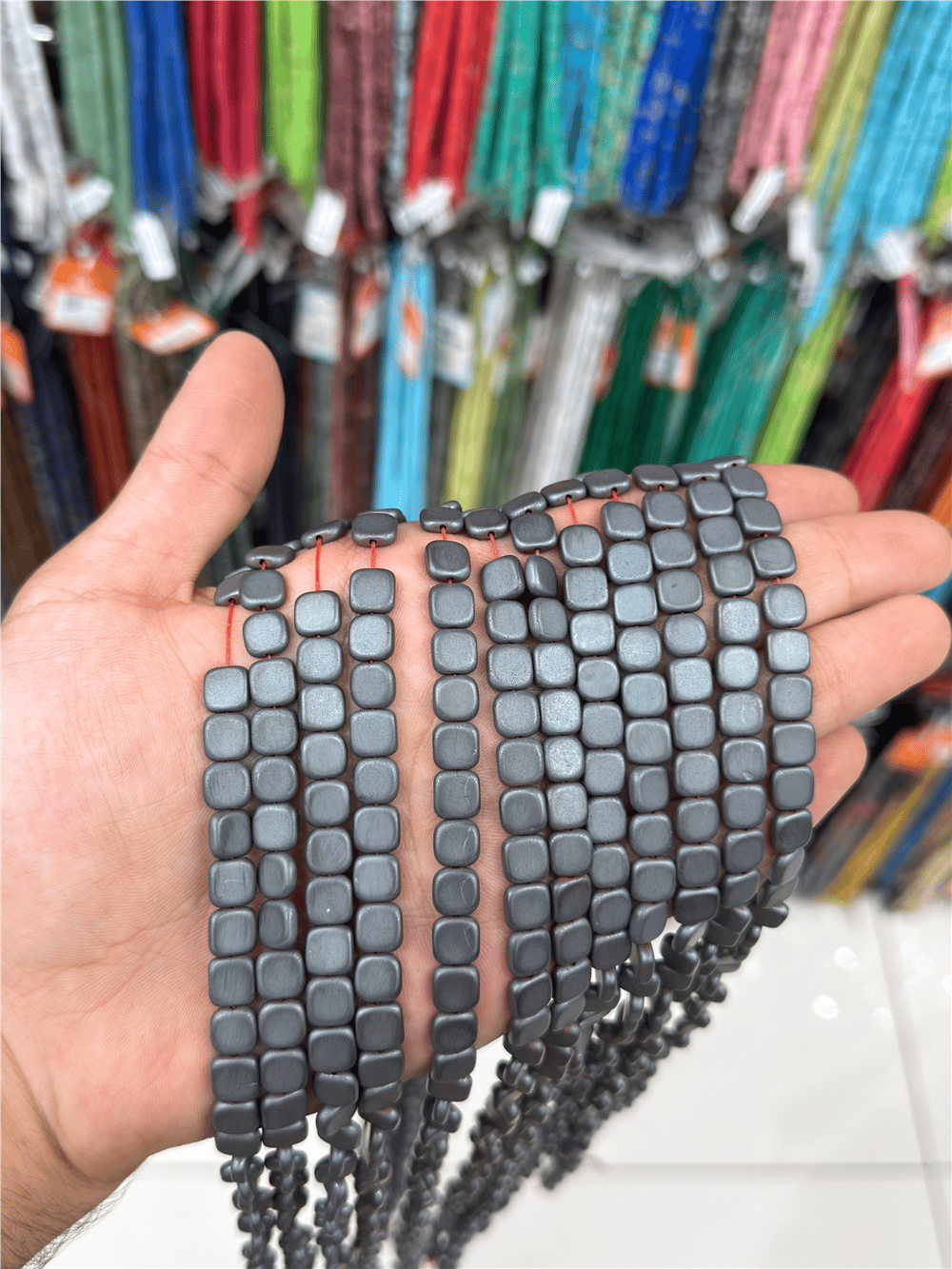 Hematit Taşı Yassı Kare Kesim Mat Gri 8x3mm Doğal Taş Dizi