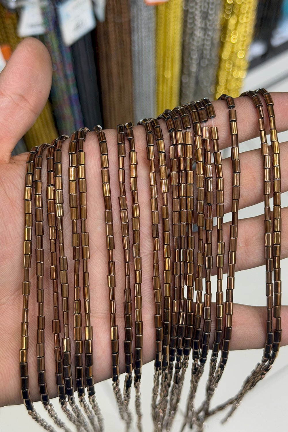Hematit Taşı Yassı Kesim Parlak Kahverengi 3x5mm Doğal Taş Dizi