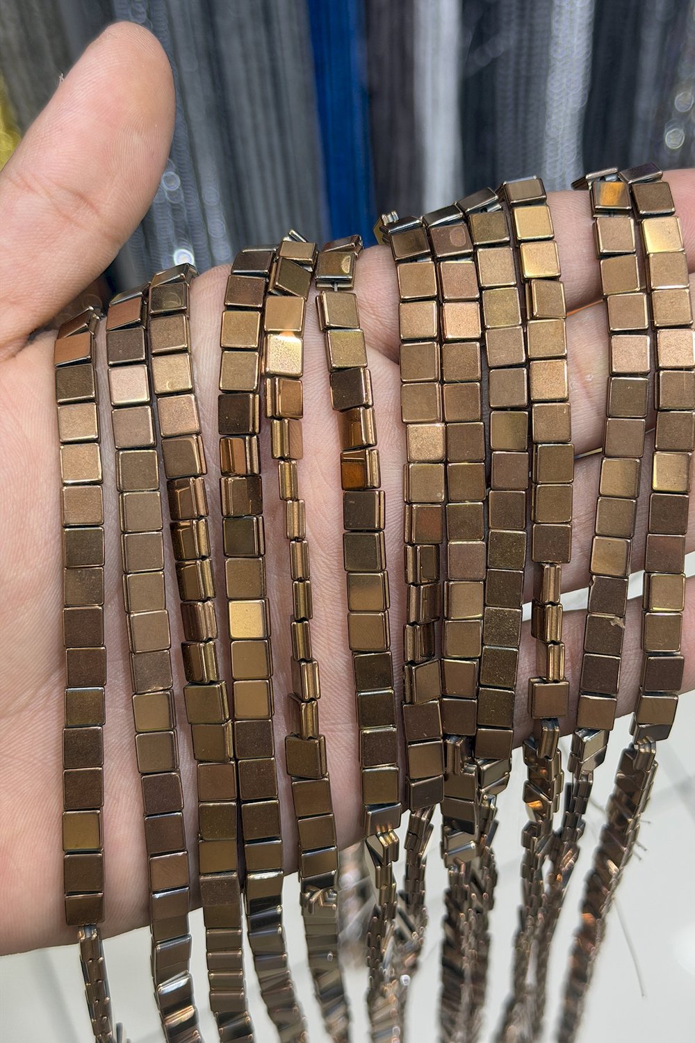 Hematit Taşı Yassı Kesim Parlak Kahverengi 6x6mm Doğal Taş Dizi