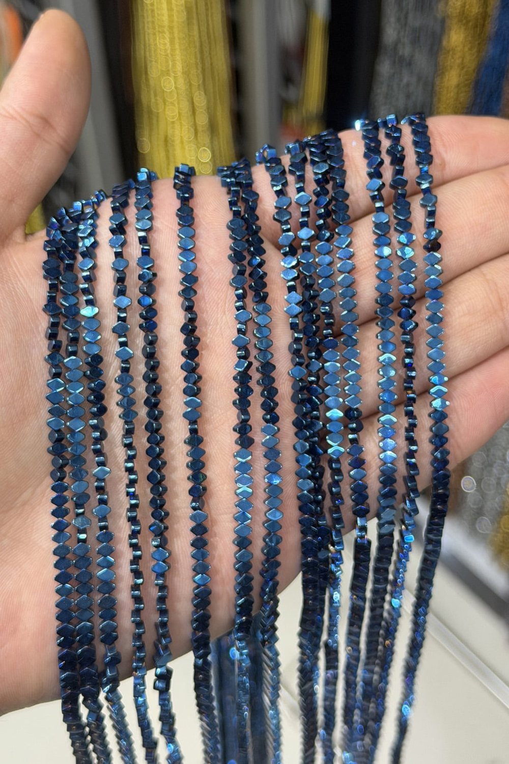 Hematit Taşı Yassı Kesim Parlak Mavi 3x4mm Doğal Taş Dizi