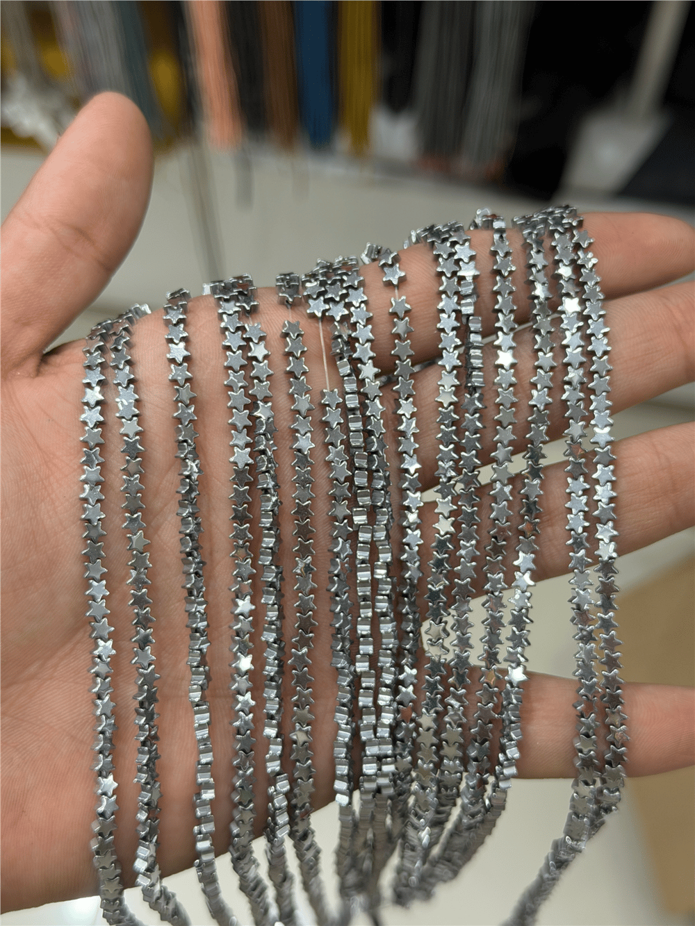 Hematit Taşı Yıldız Kesim Parlak Gümüş 4mm Doğal Taş Dizi