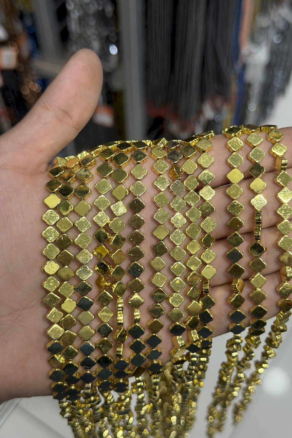 Hematit Taşı Yonca Kesim Altın Sarı 6x6mm Doğal Taş Dizi