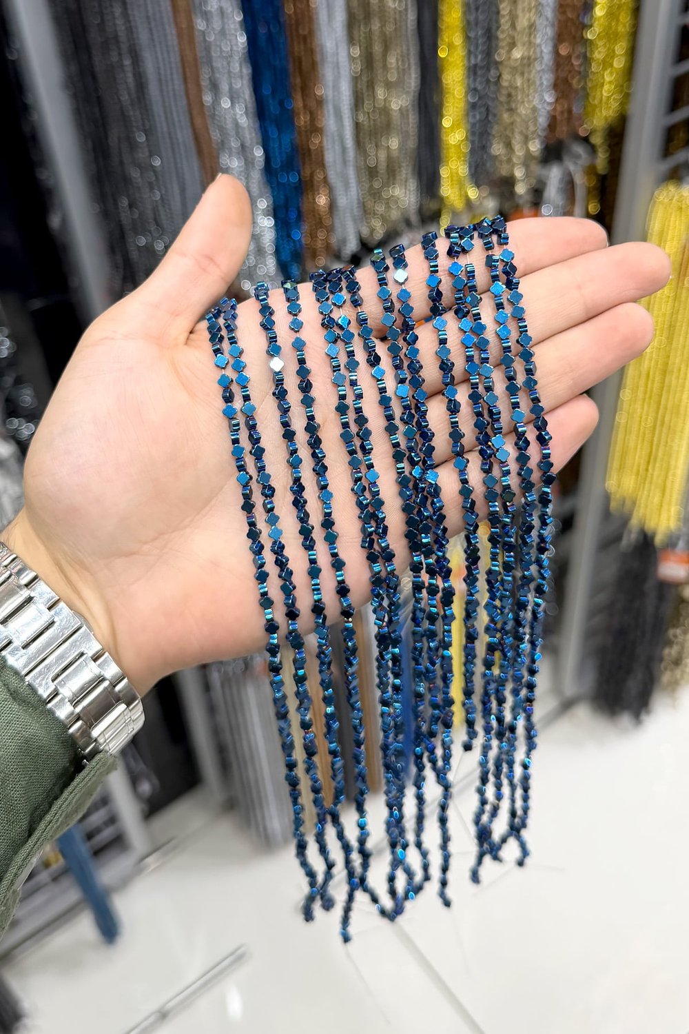 Hematit Taşı 4x4mm Yonca Kesim Doğal Taş Diziler