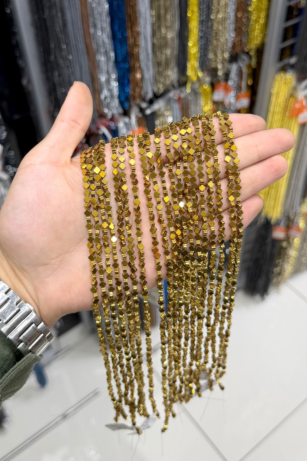 Hematit Taşı 4x4mm Yonca Kesim Doğal Taş Diziler