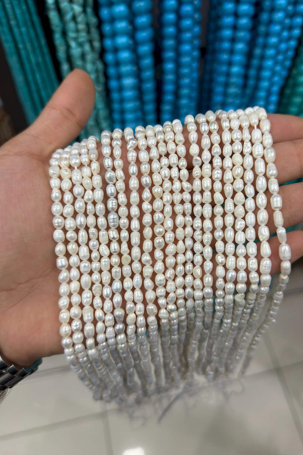 Pearl Stone - Rice-Cut 5-6mm Bead Strand