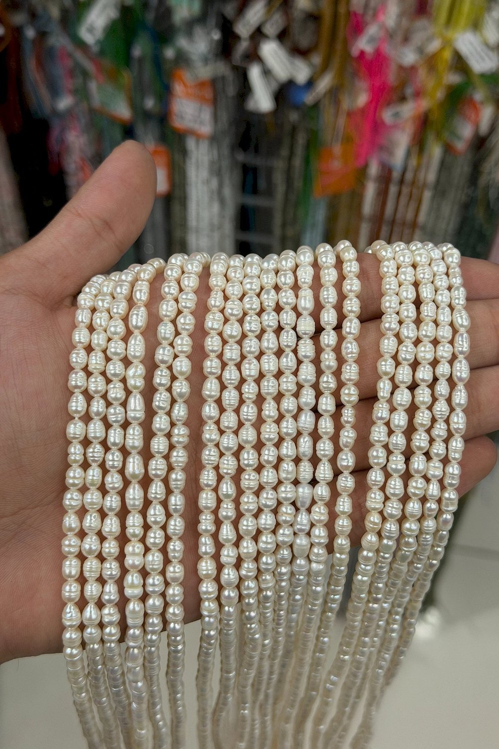İnci Doğal Taş-Beyaz Arpa Amorf Kesim 4-5mm B