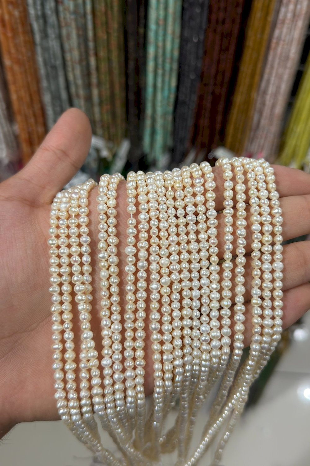 İnci Doğal Taş Beyaz Küre Kesim 3-4mm AA