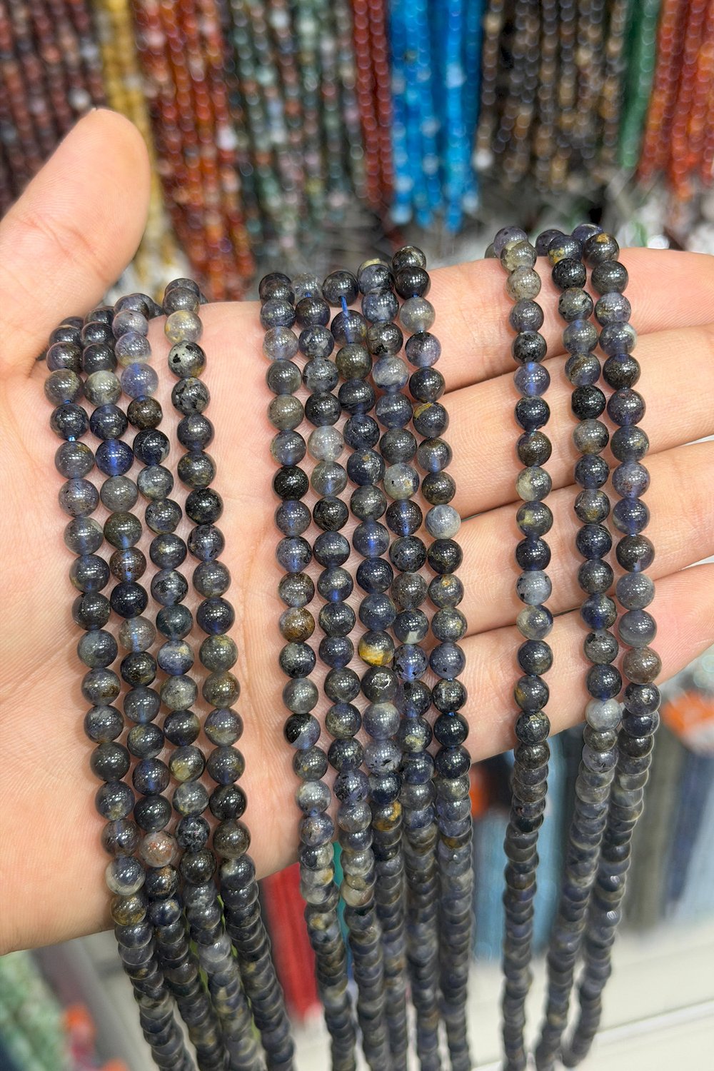Iolite Stone Round-Cut Shiny 6mm Bead Strand [AA]