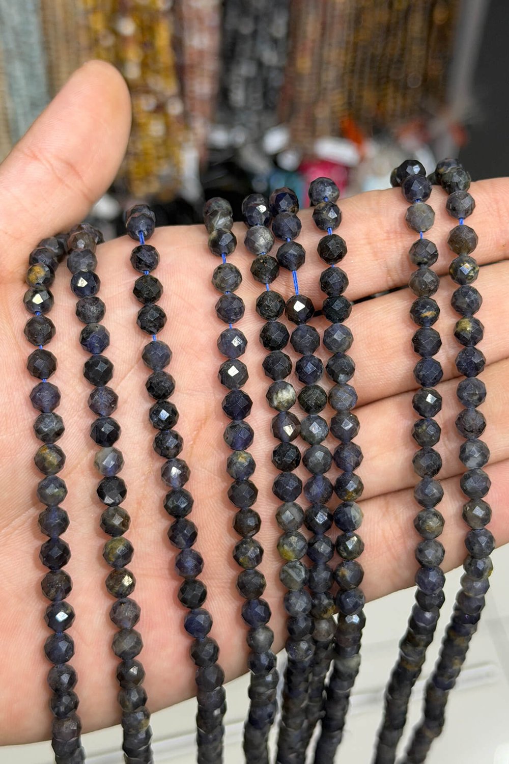 İyolit Taşı Küre Kristal Kesim Parlak 6mm Doğal Taş Dizi [AA]