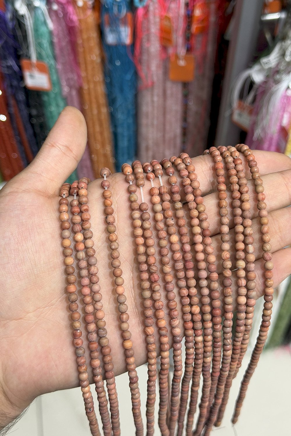 Jasper Taşı Küre Kesim Mat Fuşya 4mm Doğal Taş Dizi [AA]
