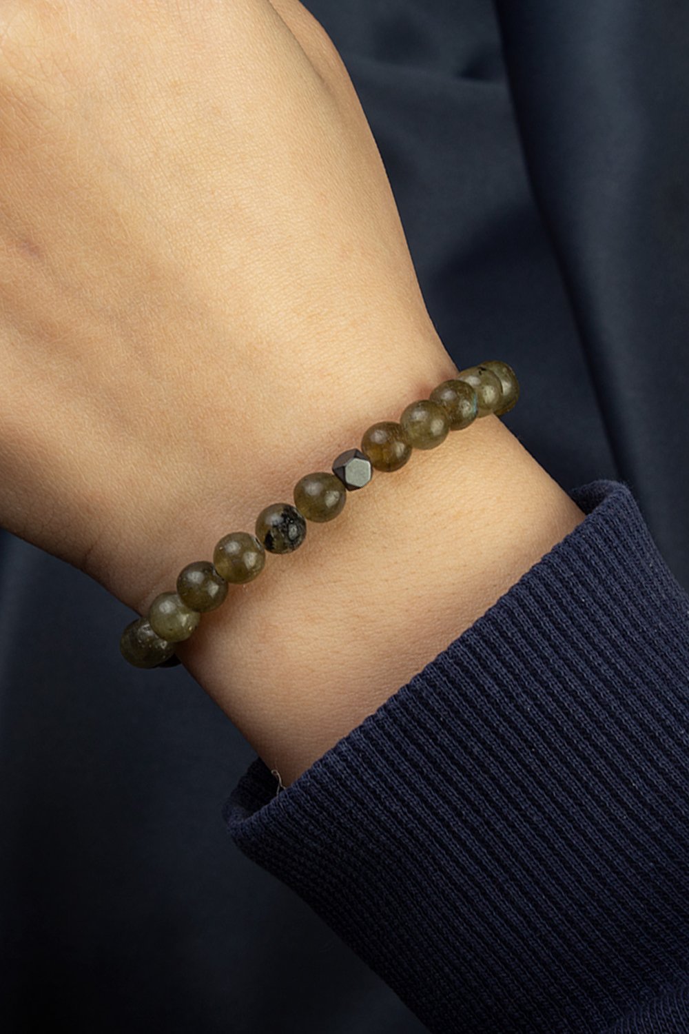 Labradorite Stone Round-Cut 6mm Bracelet