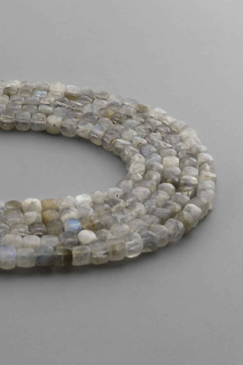 Labradorite Natural Stone Shiny Cube Cut 4x4mm String Of Beads