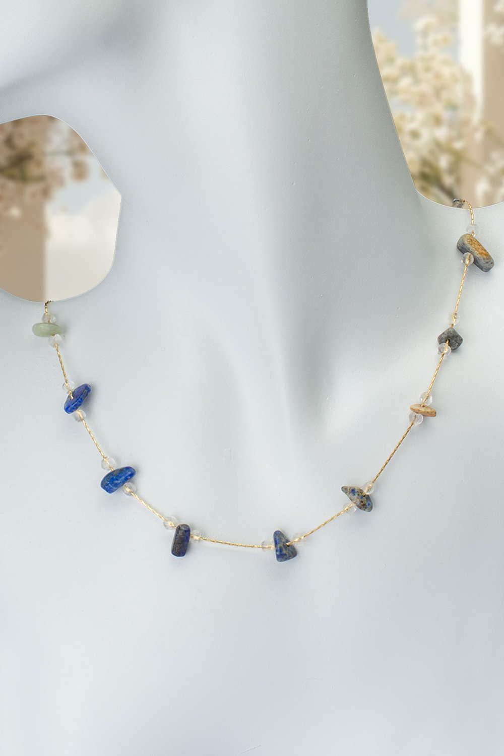 Lapis Lazuli Stone Chips Glue-On Lacquer-Coated Necklace