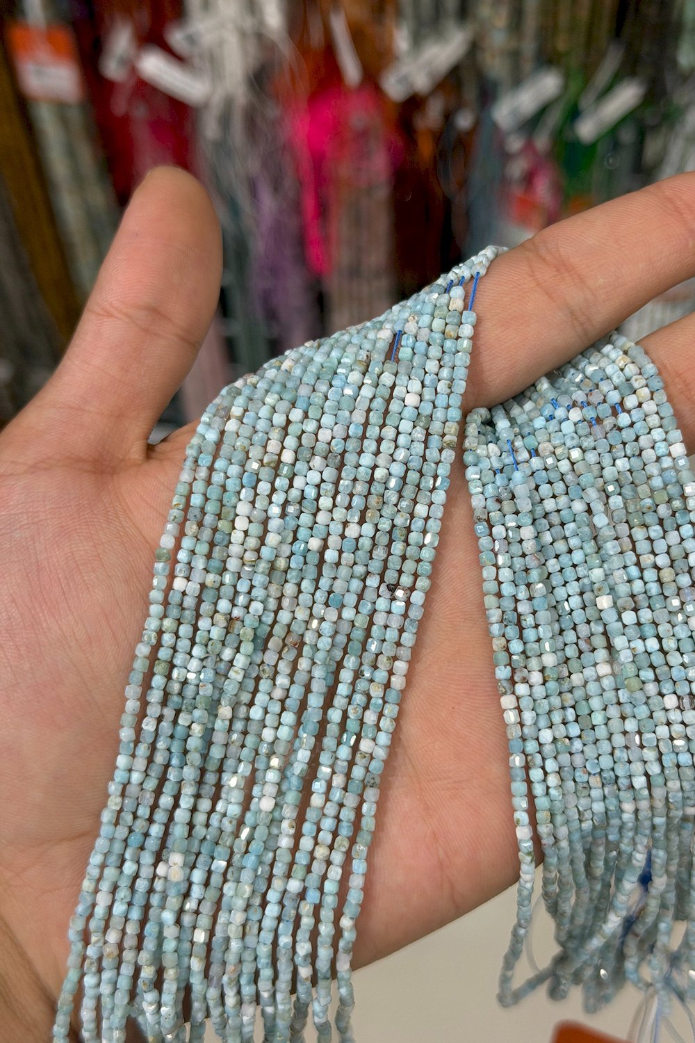 Larimar Taşı Faset Kesim 2x2mm Doğal Taş Dizi