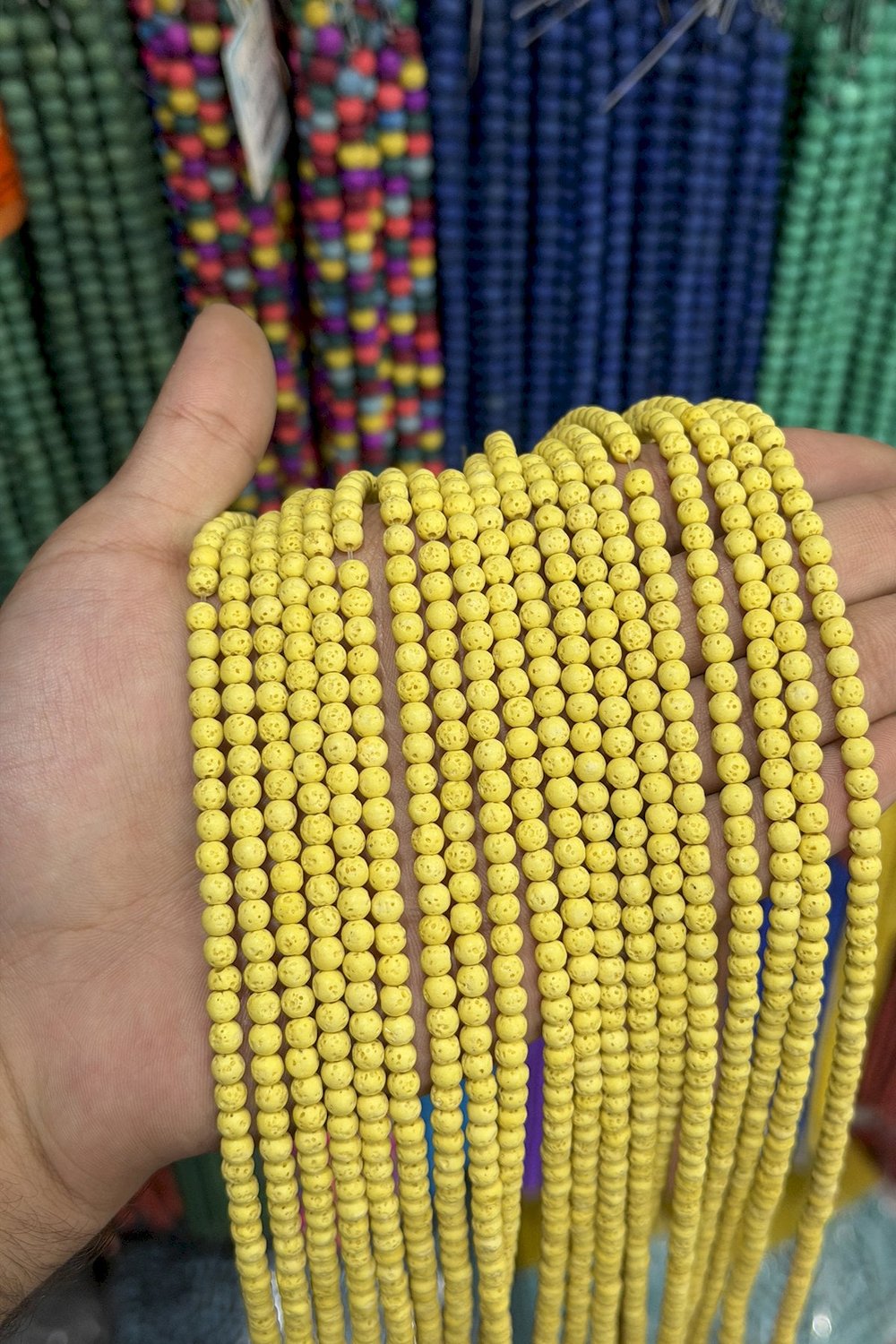 Lav Taşı Küre Kesim Mat Sarı 4mm Doğal Taş Dizi [AA]