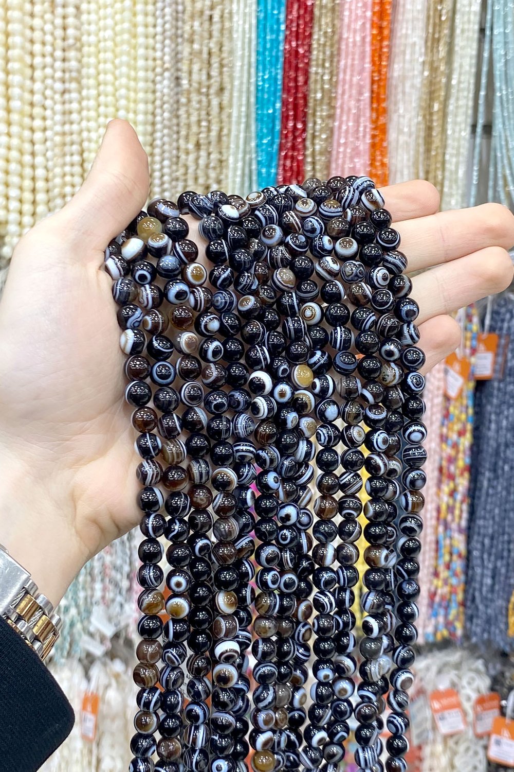 Madagaskar Akik Taşı Küre Kesim Kahverengi 8mm Doğal Taş Dizi