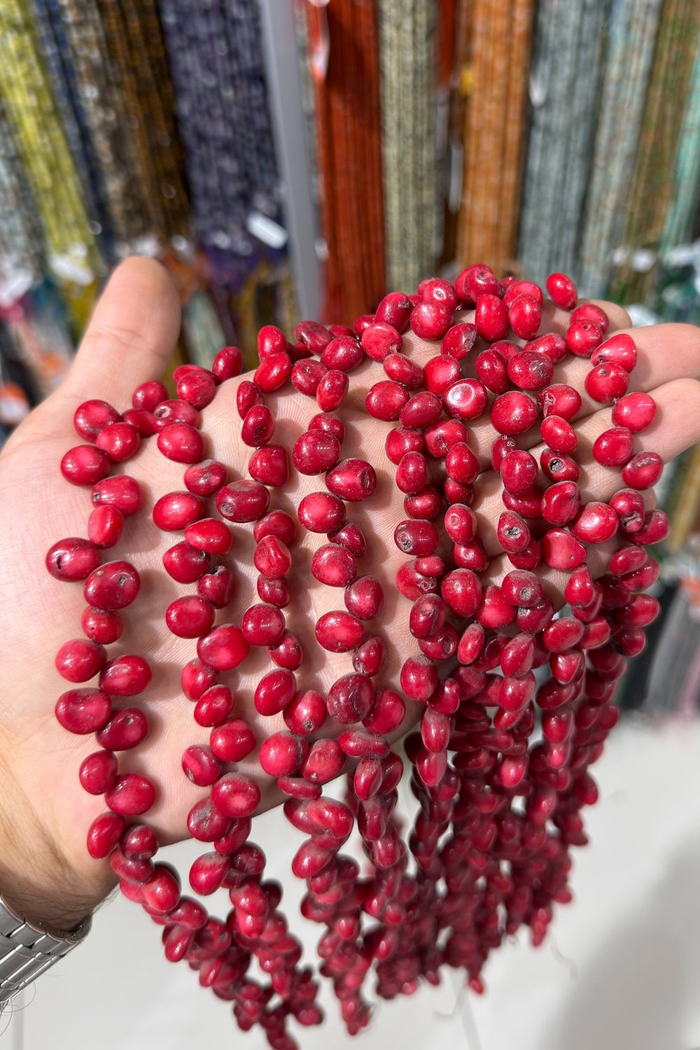 Mercan Doğal Taş Kırmızı Parlak Tımbıl Kesim 9x6mm Dizi