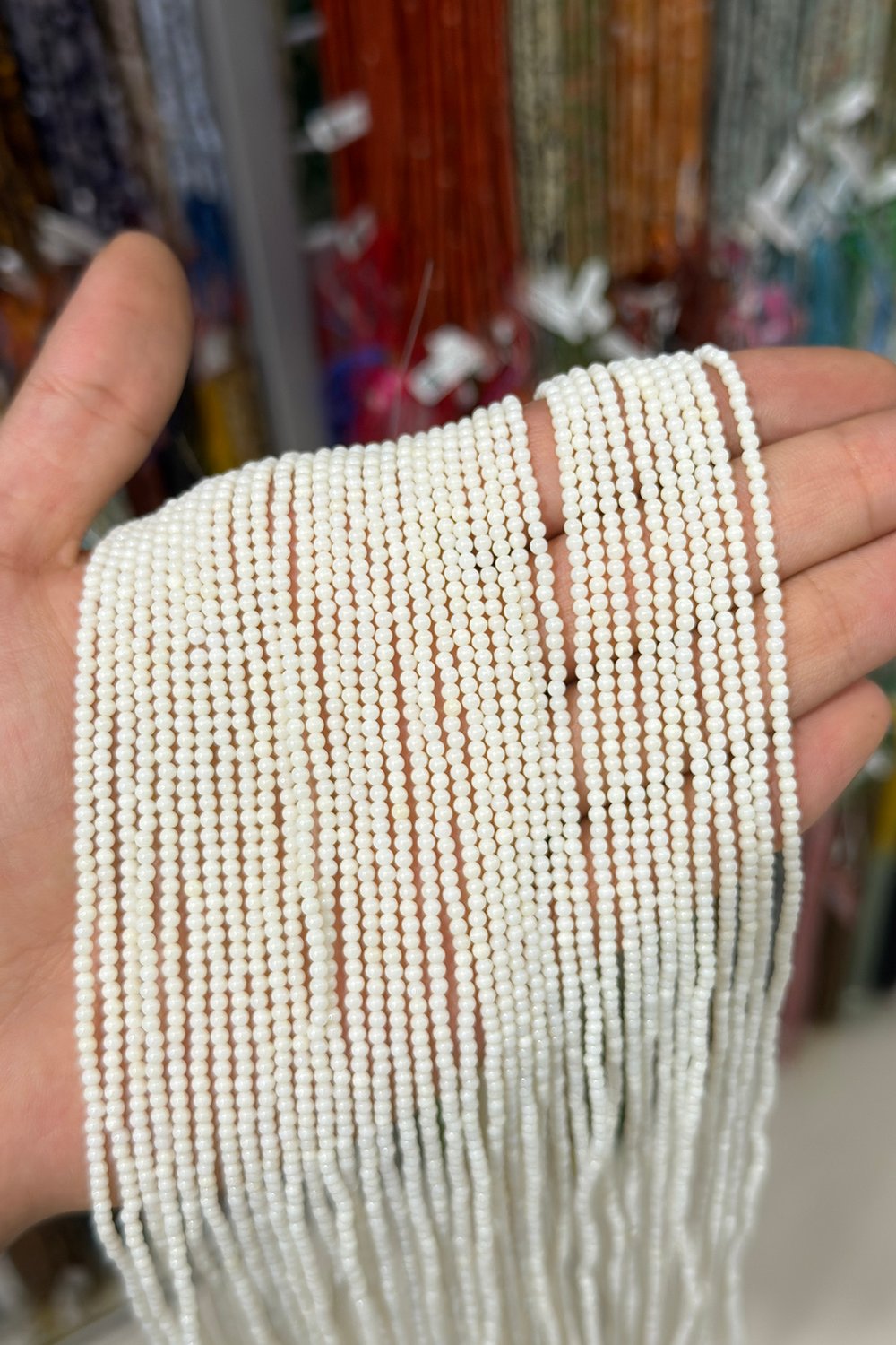 Mercan Doğal Taş Parlak Beyaz Küre 2mm Dizi