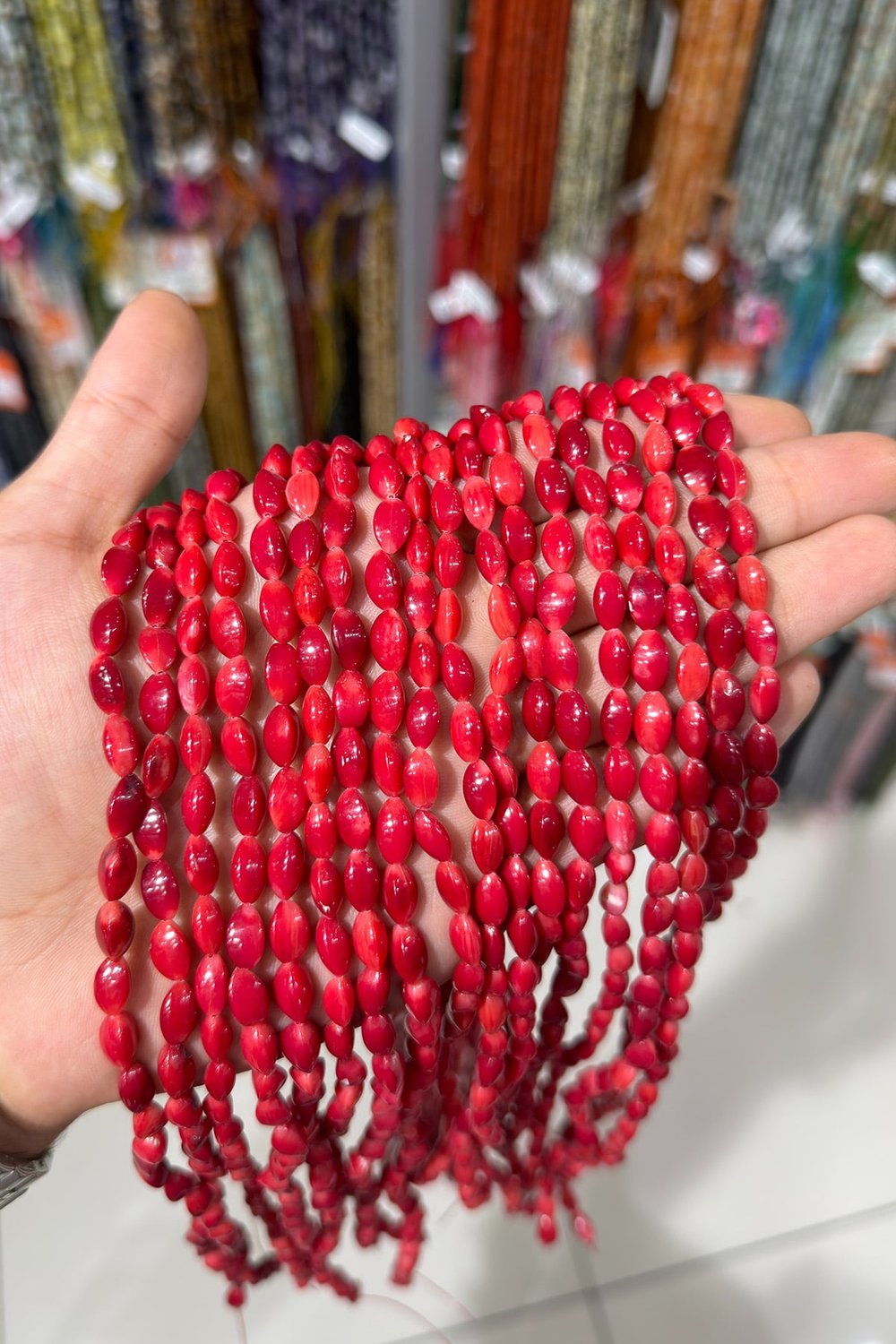 Mercan Doğal Taş Parlak Kırmızı Üçgen Arpa 6x10mm