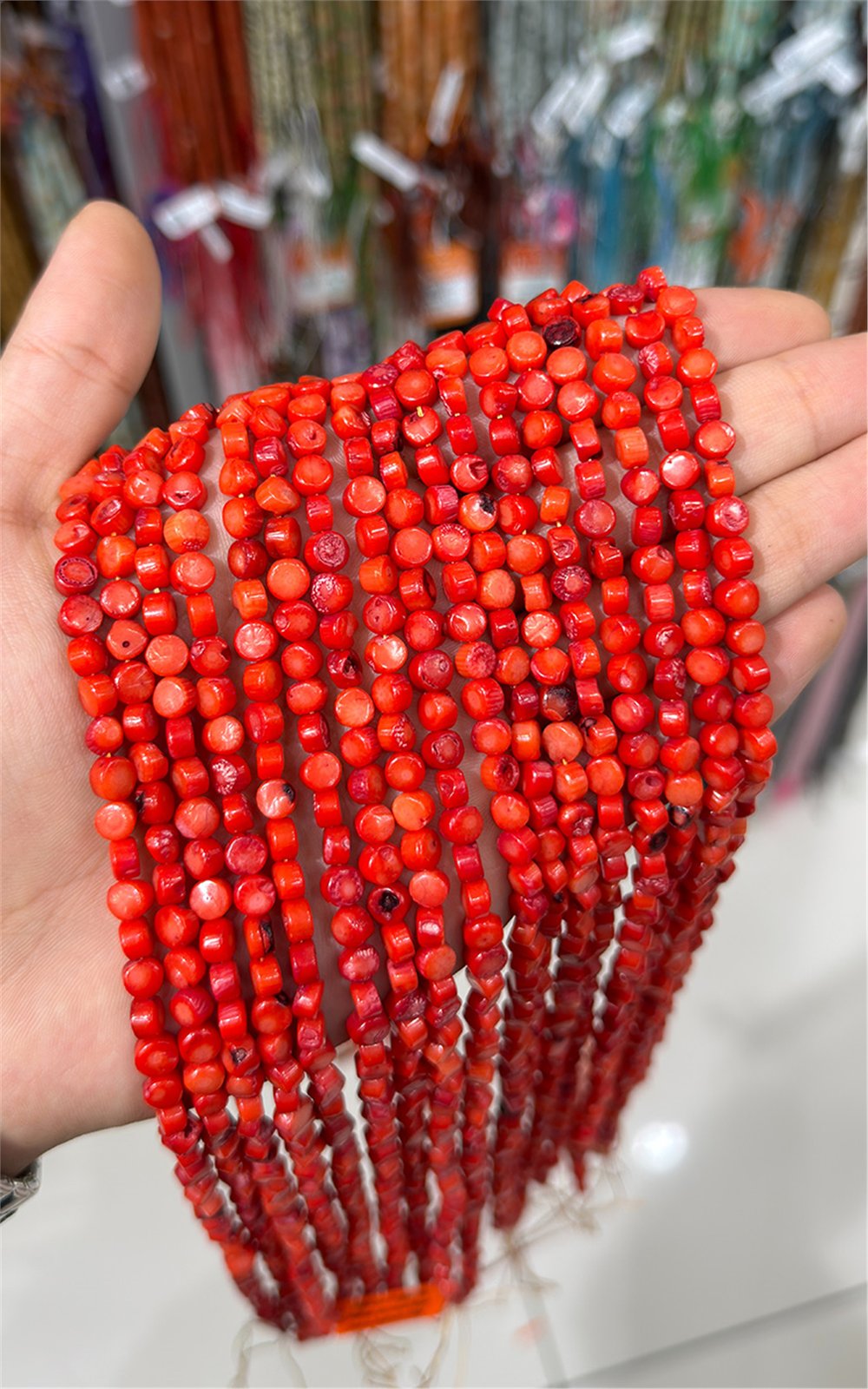 Mercan Doğal Taş Parlak Kırmızı Yassı Daire 4x6mm Dizi