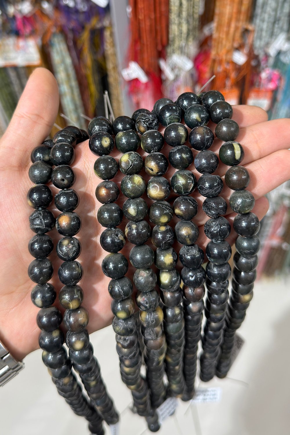 Mercan Taşı Küre Kesim Parlak Siyah 12mm Doğal Taş Dizi