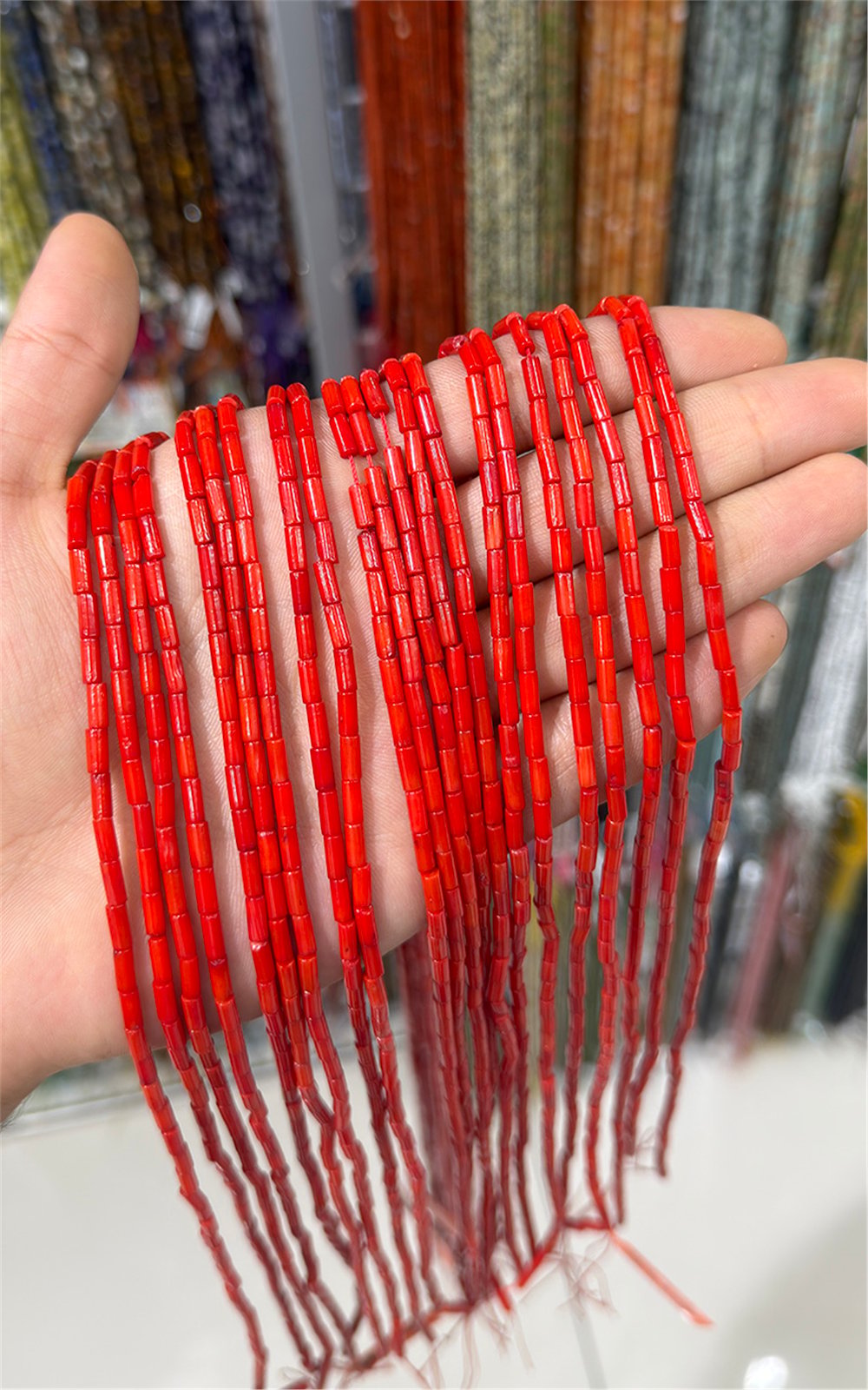 Mercan Taşı Silindir Kesim Parlak 3x7mm Doğal Taş Dizi [AA]