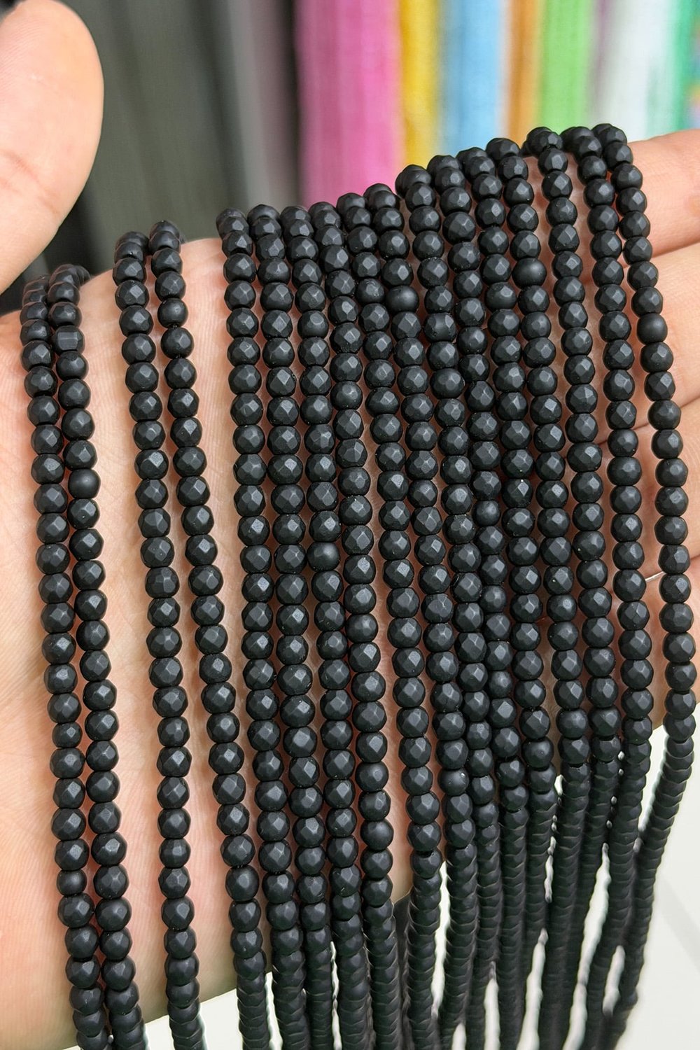 Oniks Taşı Küre Faset Kesim Mat 4mm Doğal Taş Dizi [AA]