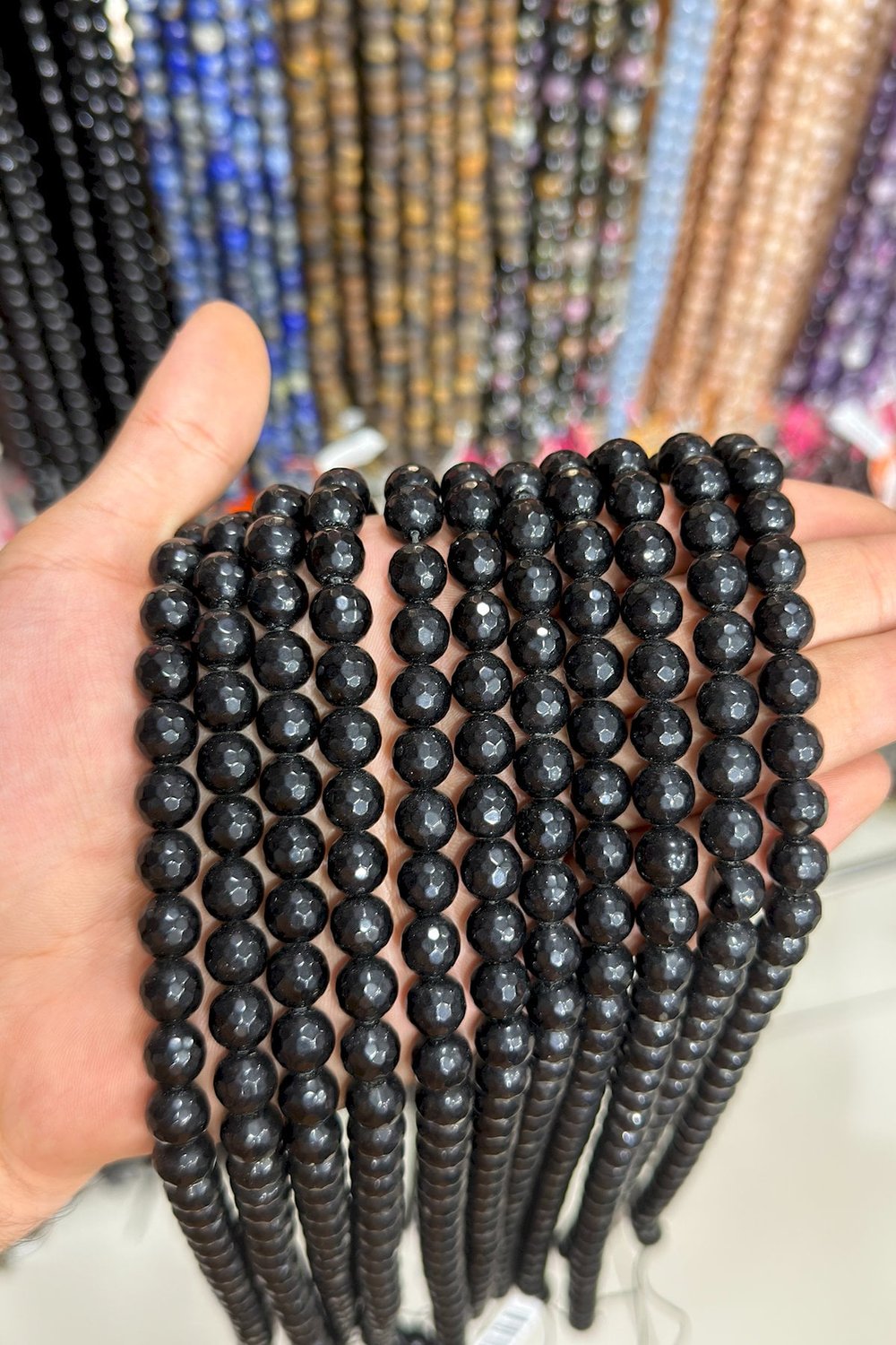 Oniks Taşı Küre Faset Kesim Parlak 10mm Doğal Taş Dizi [AA]