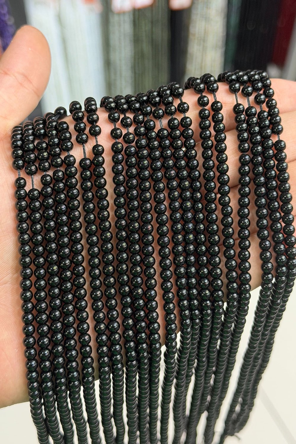 Oniks Taşı Küre Kesim Parlak Siyah 4mm Doğal Taş Dizi [AA]