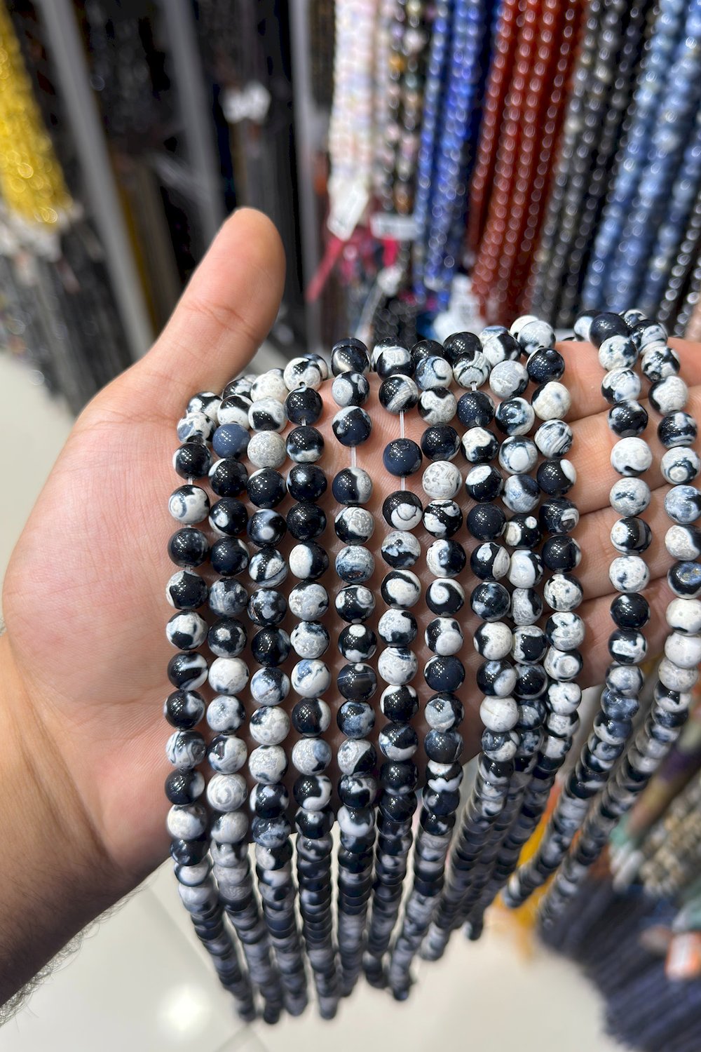 Pat Pat Akik Taşı Küre Kesim Parlak Siyah 8mm Doğal Taş Dizi [AA]