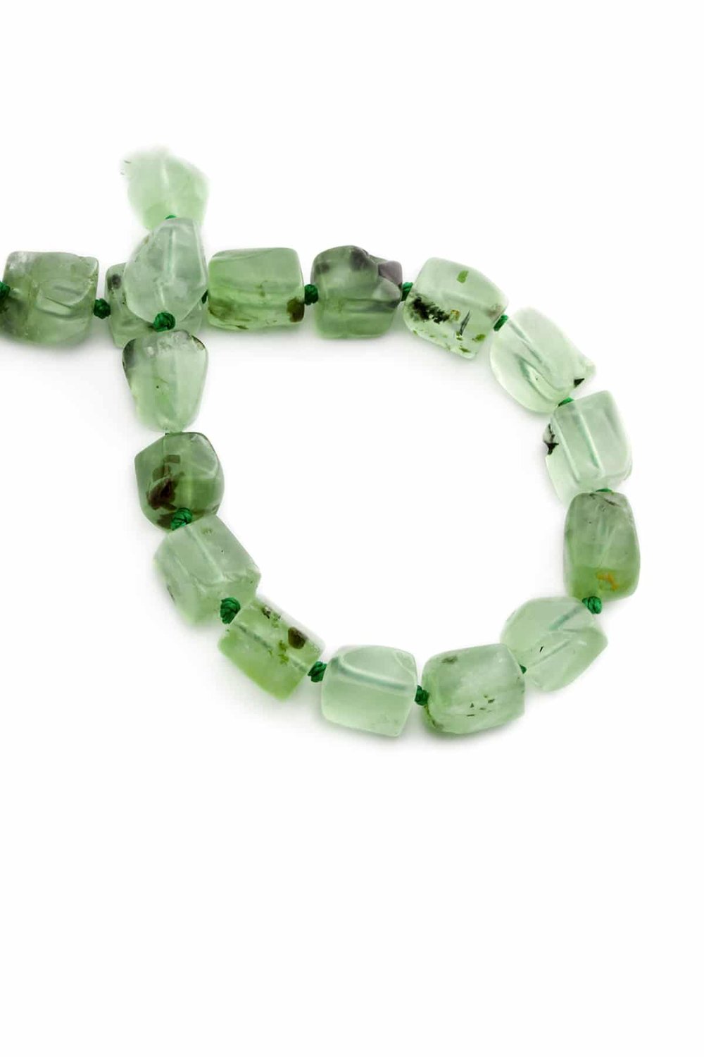 Prehnite Natural Stone Diködrtgen Cut 7x11mm String Of Beads