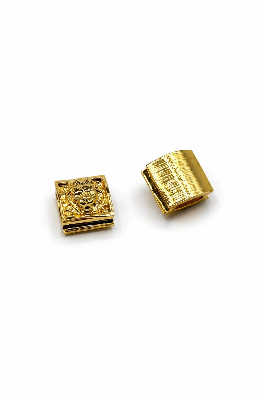Prinç Gold Kanallı 3D Kabartma Aslan Figürlü Tek Delik Aparat 9x8mm