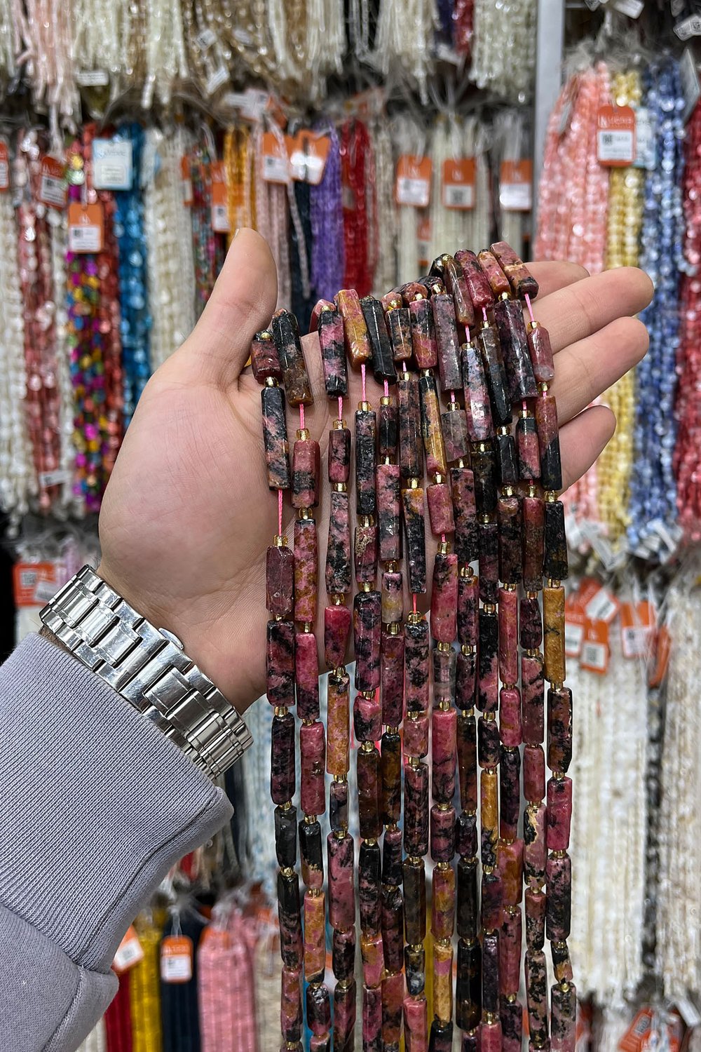 Rodonit Doğal Taş Köşeli Silindir Kesim 7x27mm Dizi