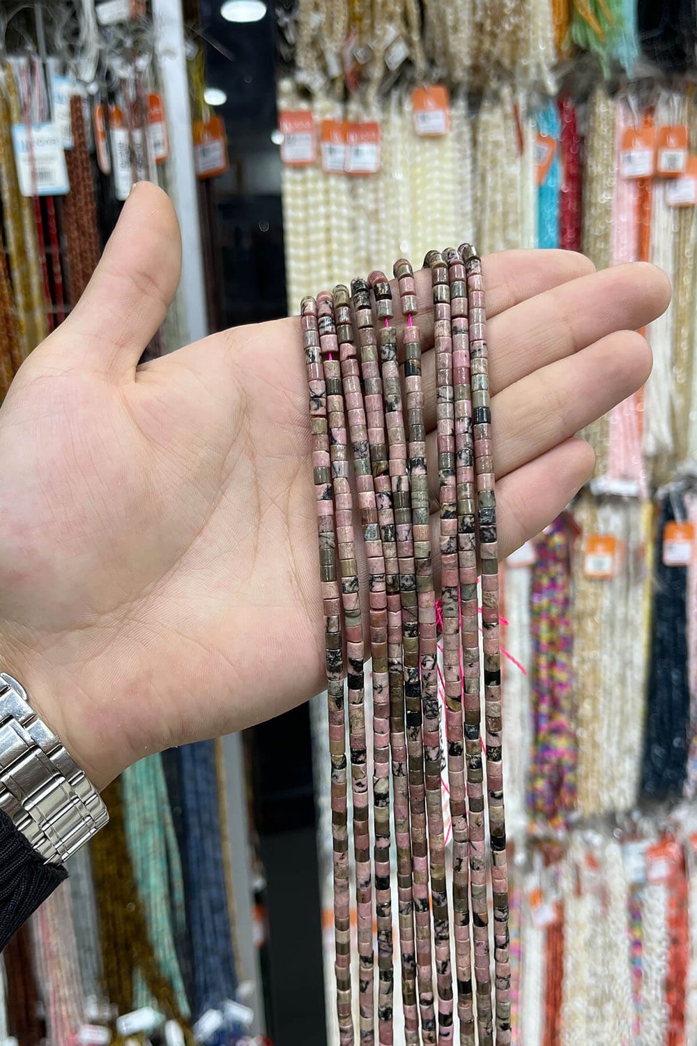 Rodonit Taşı Silindir Kesim Parlak 4x4mm Doğal Taş Dizi [AA]