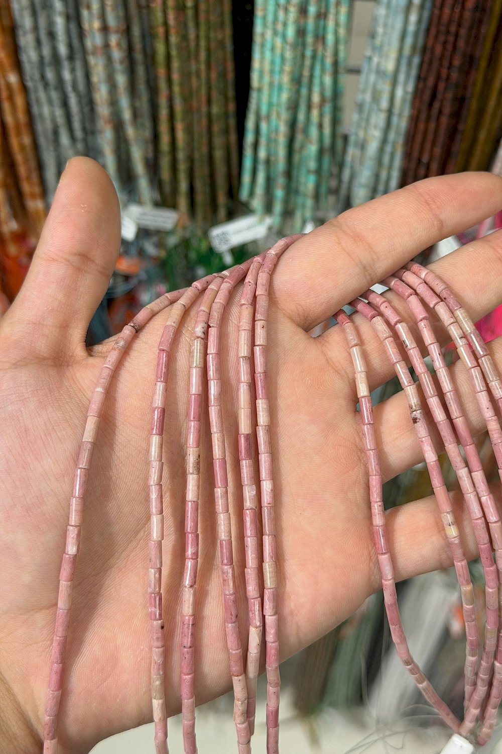 Rodonit Taşı Silindir Kesim Parlak 3x6mm Doğal Taş Dizi [AA]